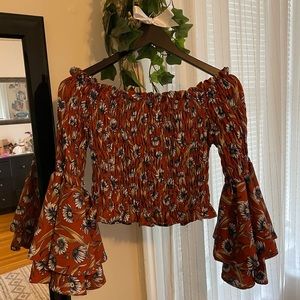 Bell sleeve off-the-shoulder top
